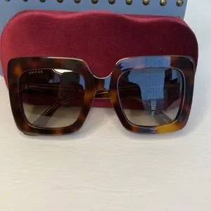 Gucci | Accessories | Gucci Oversized Square Havana Brown  display picture 1